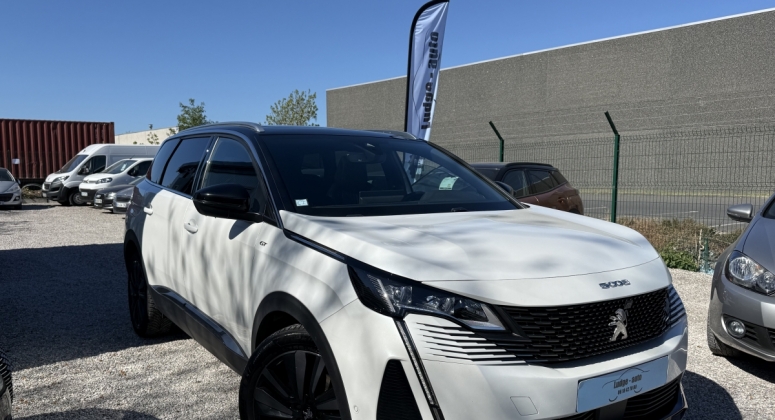 PEUGEOT 5008 GT 7 PLACES