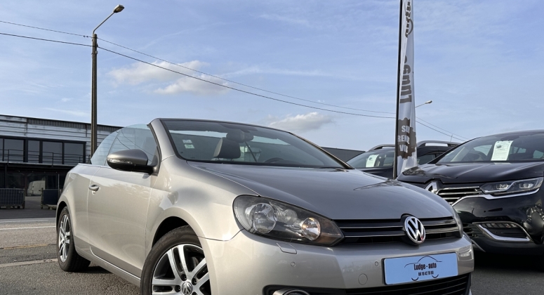 VOLKSWAGEN GOLF CABRIOLET